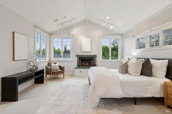 $3,649,500 | 115 Sunnyside Avenue, San Anselmo, CA 94960