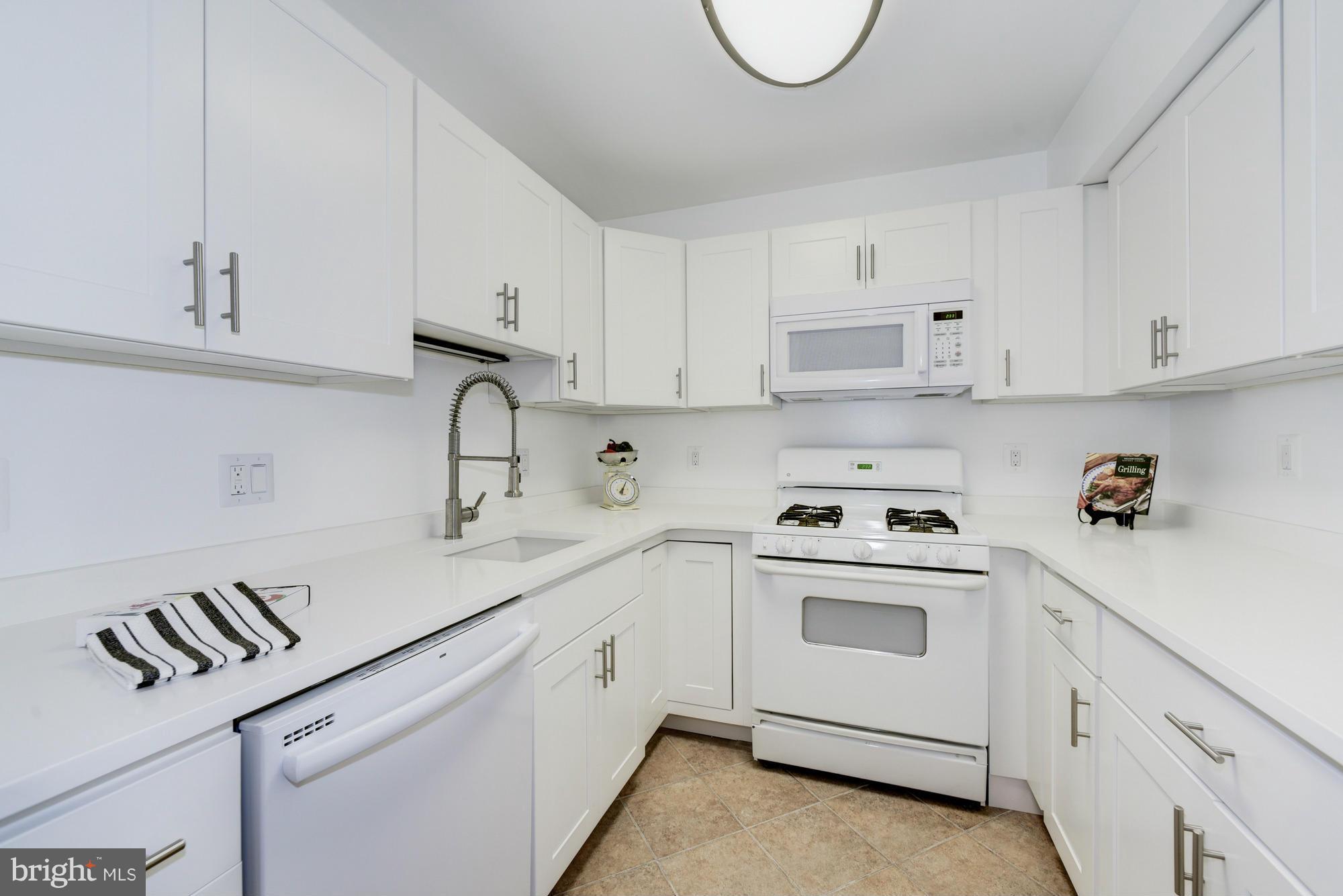 11623 Vantage Hill Road, Unit C Reston, VA 20190 - Photo 2 of 21 Kitchen