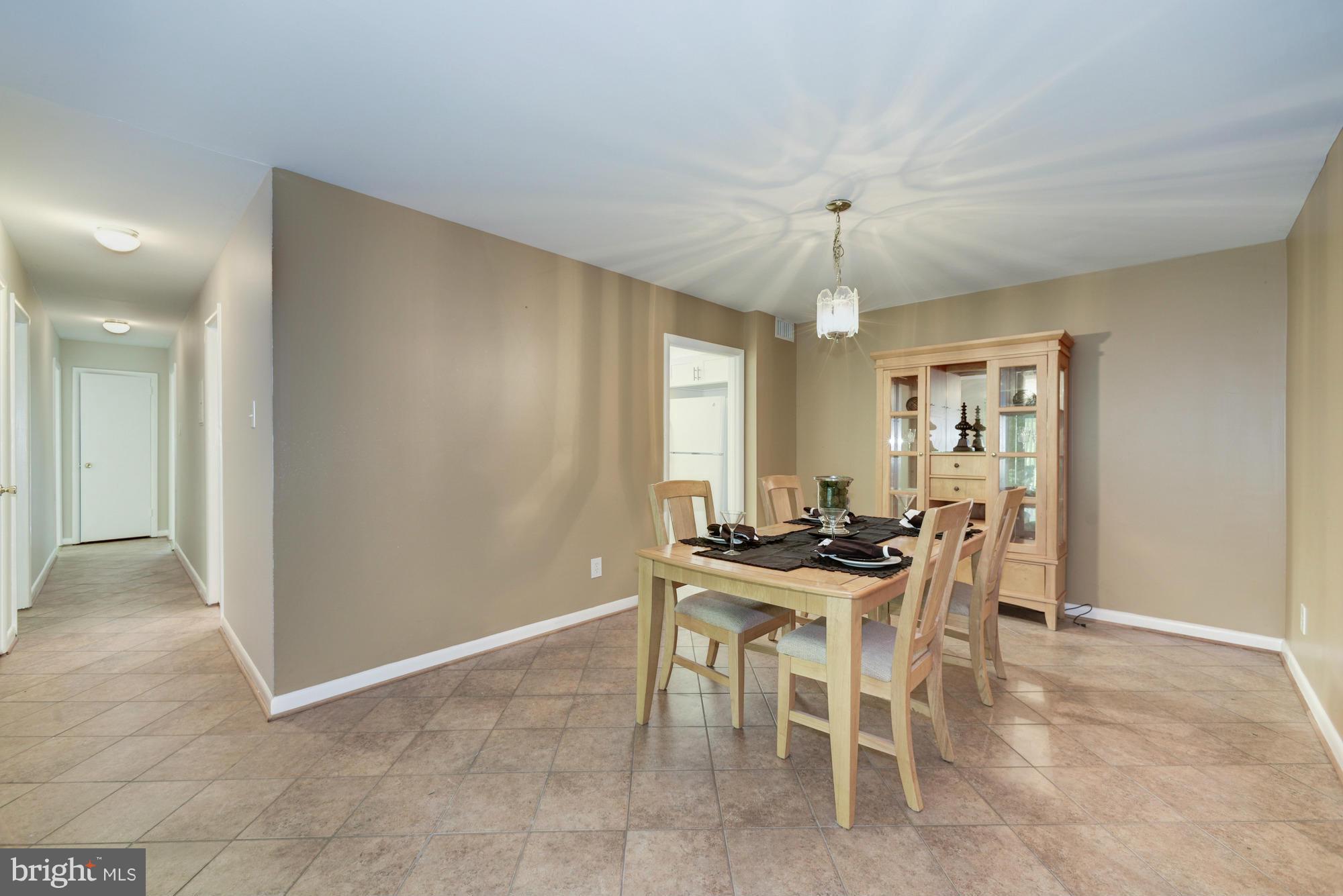 11623 Vantage Hill Road, Unit C Reston, VA 20190 - Photo 5 of 21 Interior (General)