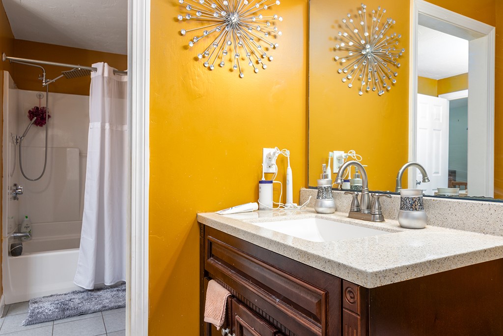 154 Bear Hill Road, Unit 608 Cumberland, RI 02864 - Photo 18 of 25