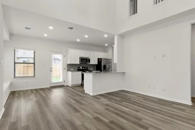 $372,900 | 197 James Caird Drive, Kyle, TX 78640