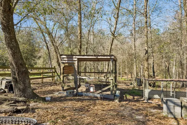 $610,000 | 4564 Crazyhorse Avenue, Unit B, Middleburg, FL 32068