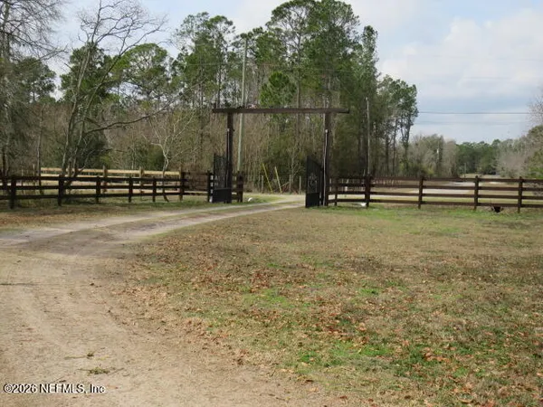 $610,000 | 4564 Crazyhorse Avenue, Unit B, Middleburg, FL 32068