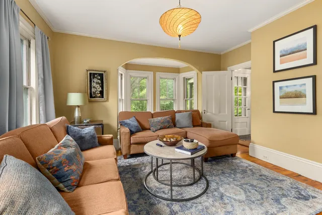 $945,000 | 223 Atlantic Avenue, North Hampton, NH 03862