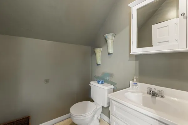 $945,000 | 223 Atlantic Avenue, North Hampton, NH 03862