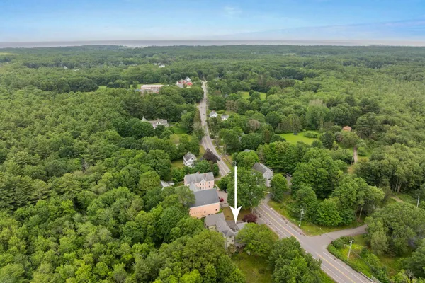 $945,000 | 223 Atlantic Avenue, North Hampton, NH 03862