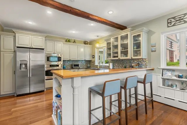 $945,000 | 223 Atlantic Avenue, North Hampton, NH 03862