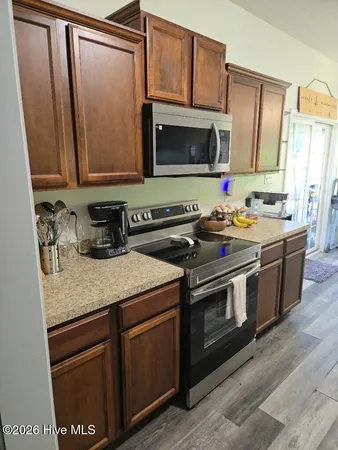 $1,850 | 213 Cottage Brook Court, Richlands, NC 28574