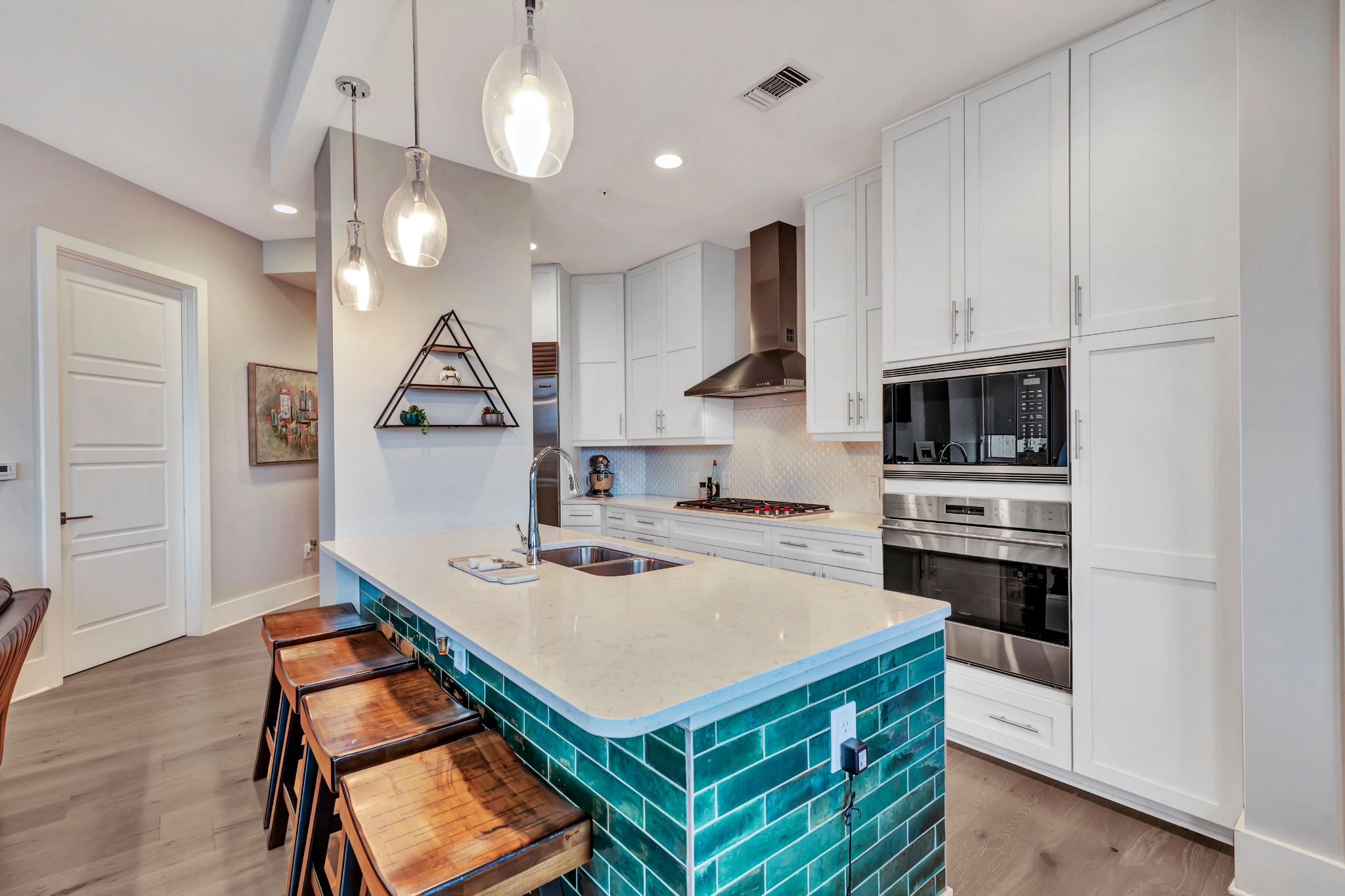 20 Rutledge Street, Unit 209 Nashville, TN 37210 - Photo 3 of 45 Gallery Image 3