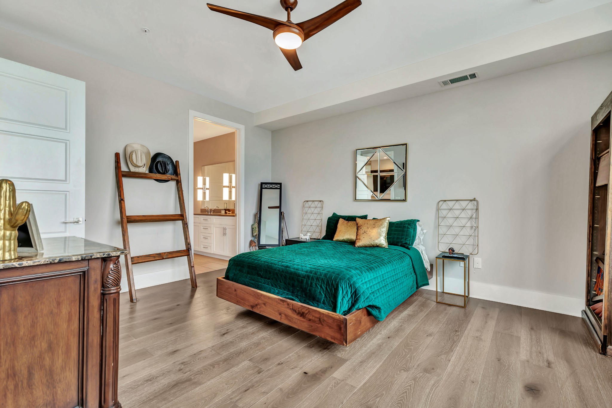 20 Rutledge Street, Unit 209 Nashville, TN 37210 - Photo 9 of 45 Gallery Image 9