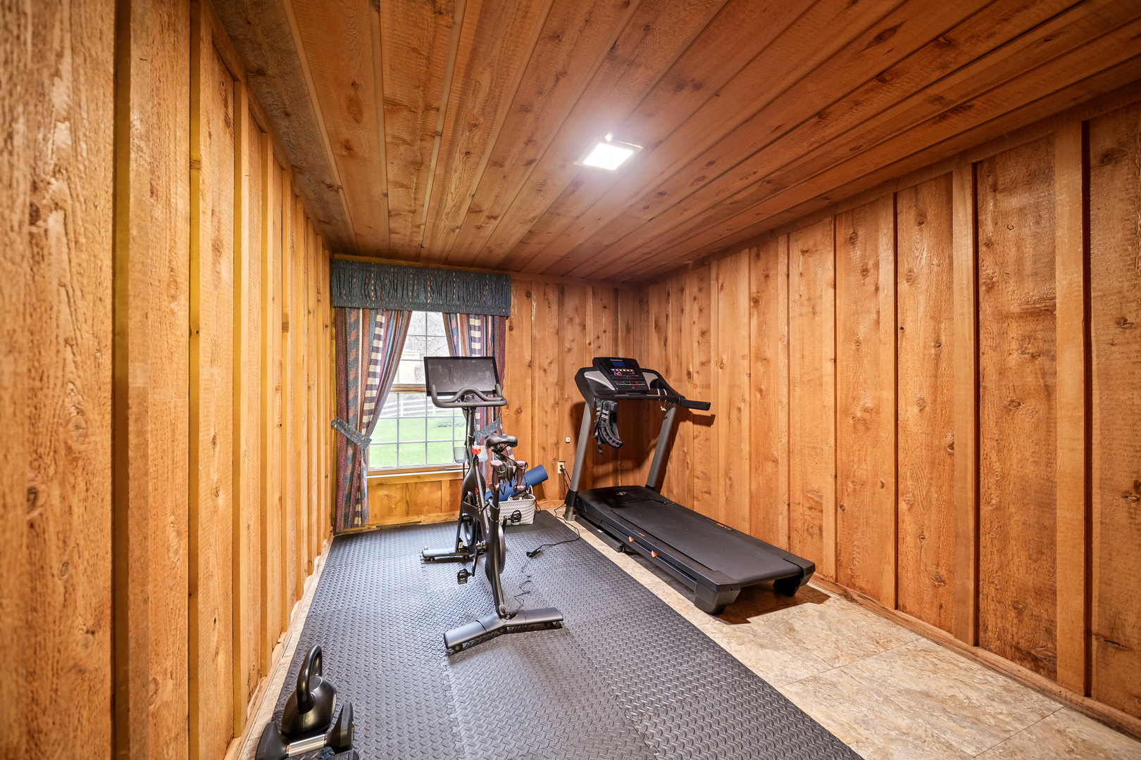 3138 12th Avenue Moline, IL 61265 - Photo 26 of 34 a view of a room with gym equipment