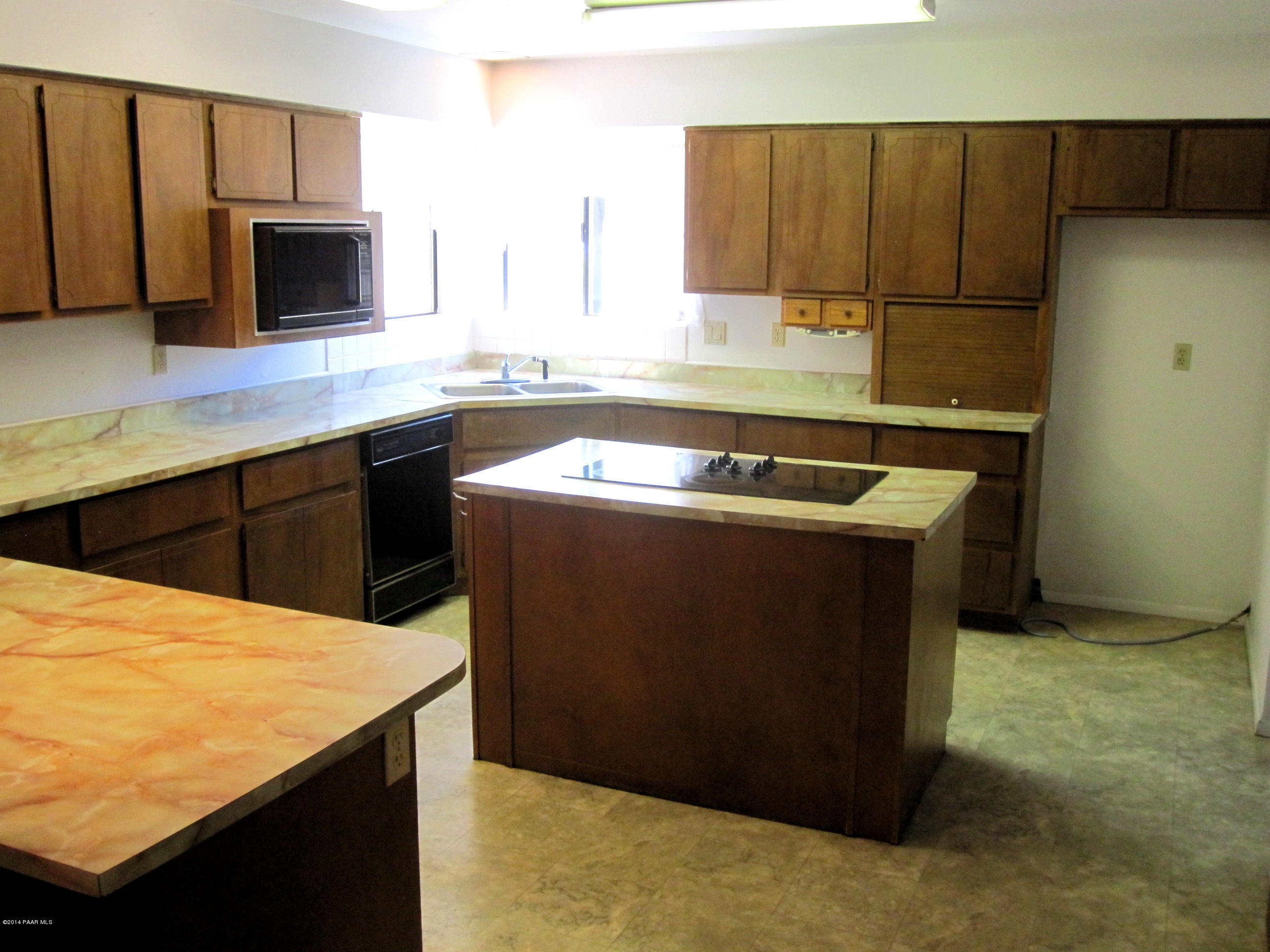 874 West Butterfield Road Chino Valley, AZ 86323 - Photo 13 of 30 Kitchen