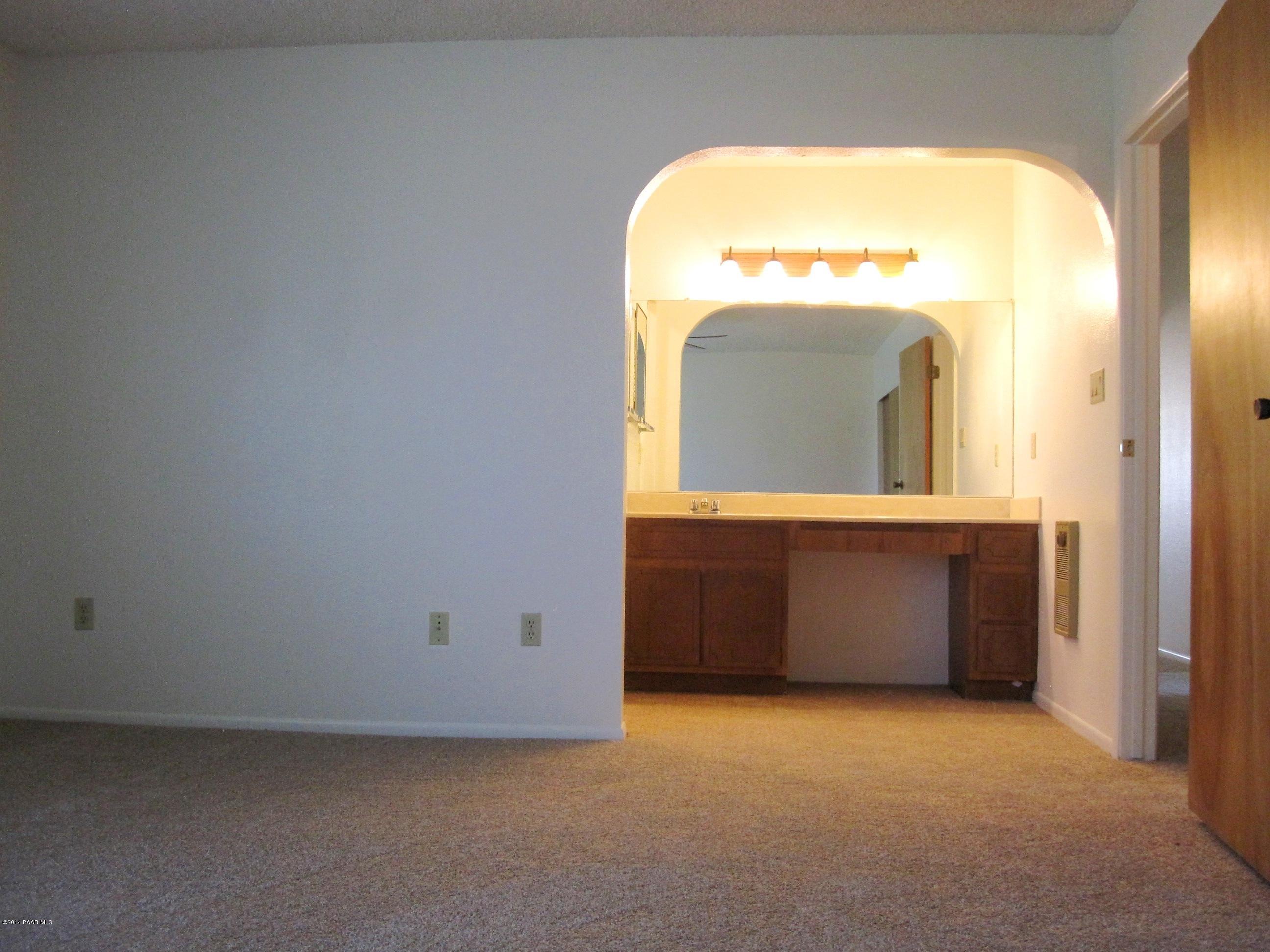 874 West Butterfield Road Chino Valley, AZ 86323 - Photo 20 of 30 Master Bathroom