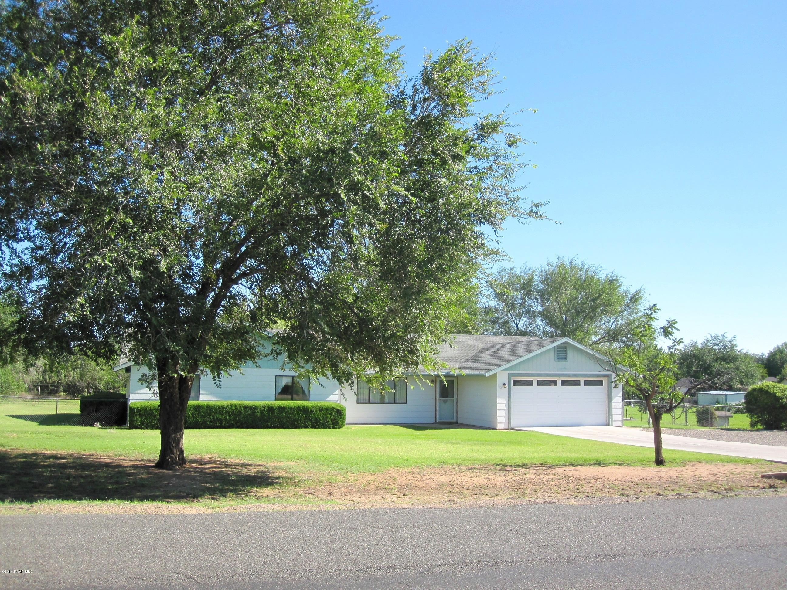 874 West Butterfield Road Chino Valley, AZ 86323 - Photo 2 of 30 Front---