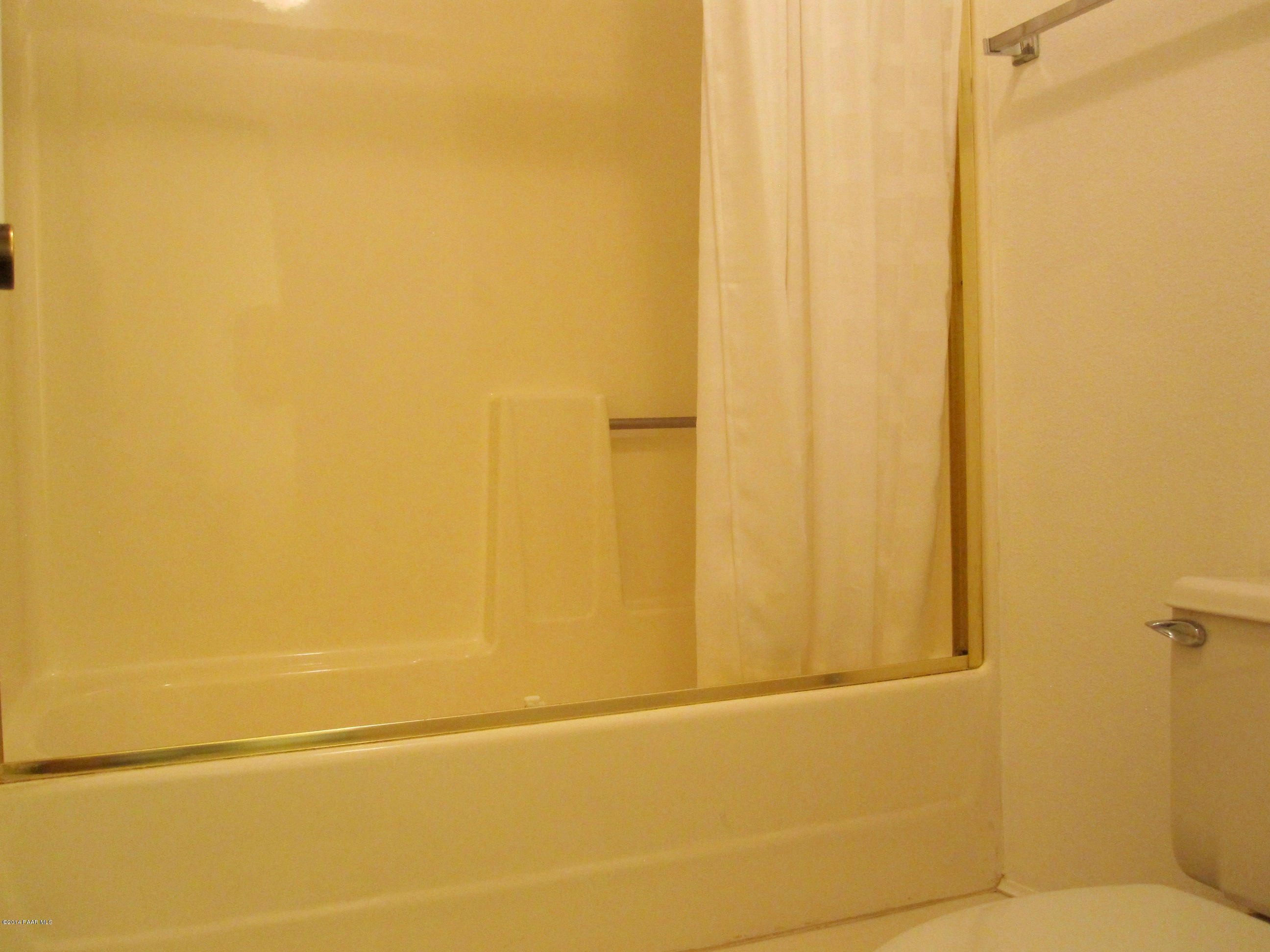 874 West Butterfield Road Chino Valley, AZ 86323 - Photo 21 of 30 Master Tub