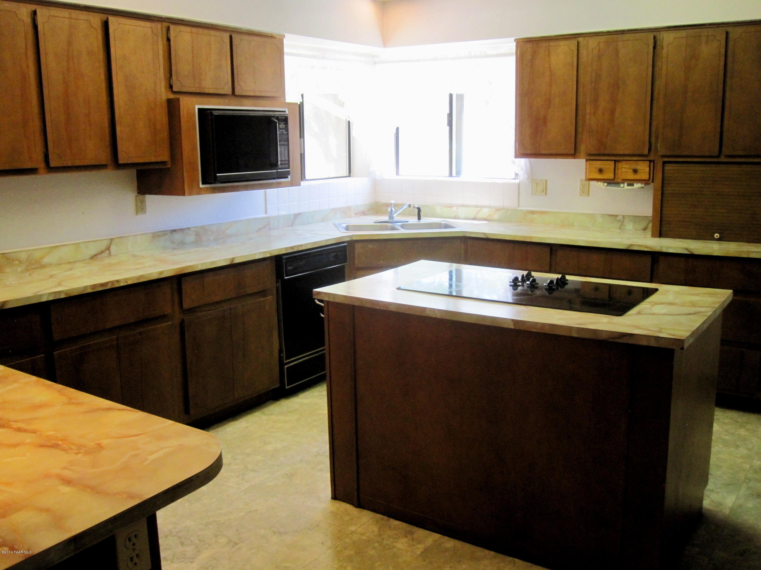 874 West Butterfield Road Chino Valley, AZ 86323 - Photo 10 of 30 Kitchen