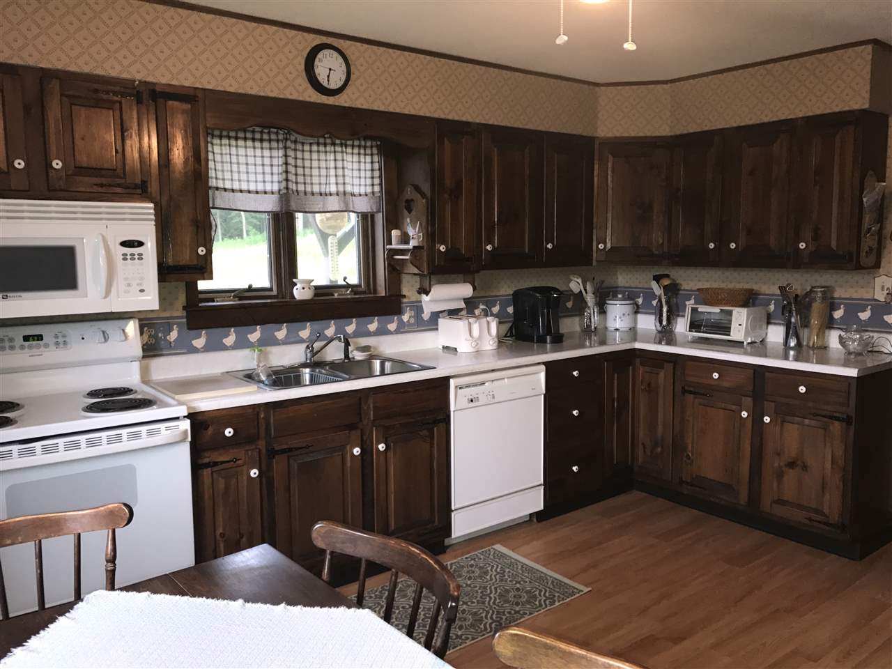 191 Hillside Road Wallingford, VT 05773 - Photo 7 of 15 Gallery Image 7