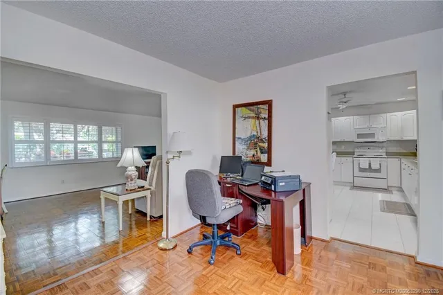 $579,000 | 1843 Southeast Granada Lane, Stuart, FL 34996