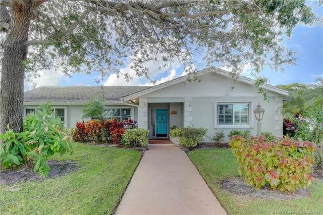 $579,000 | 1843 Southeast Granada Lane, Stuart, FL 34996