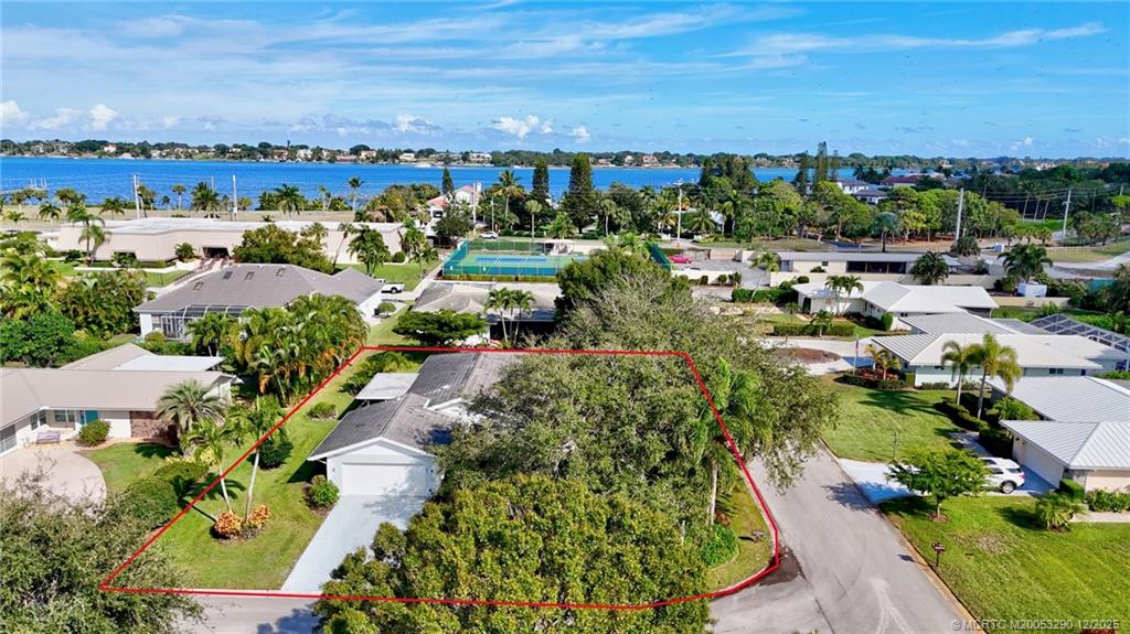 1843 Southeast Granada Lane Stuart, FL 34996 - Photo 33 of 47