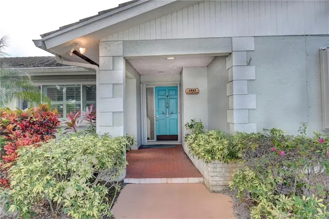 $579,000 | 1843 Southeast Granada Lane, Stuart, FL 34996