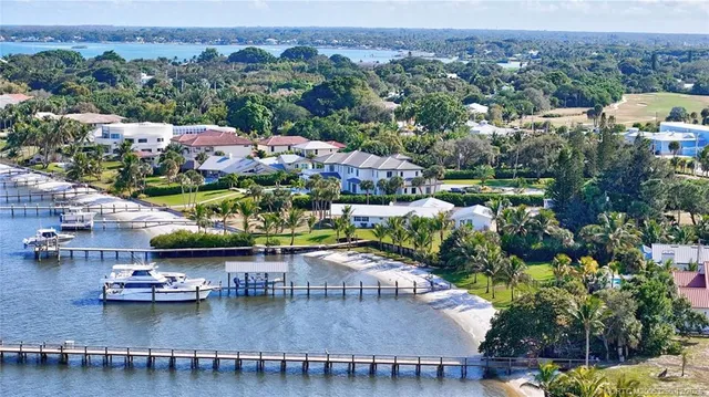 $579,000 | 1843 Southeast Granada Lane, Stuart, FL 34996