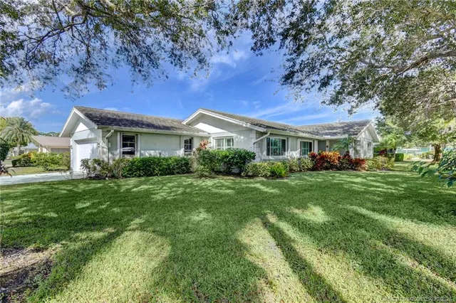 $579,000 | 1843 Southeast Granada Lane, Stuart, FL 34996