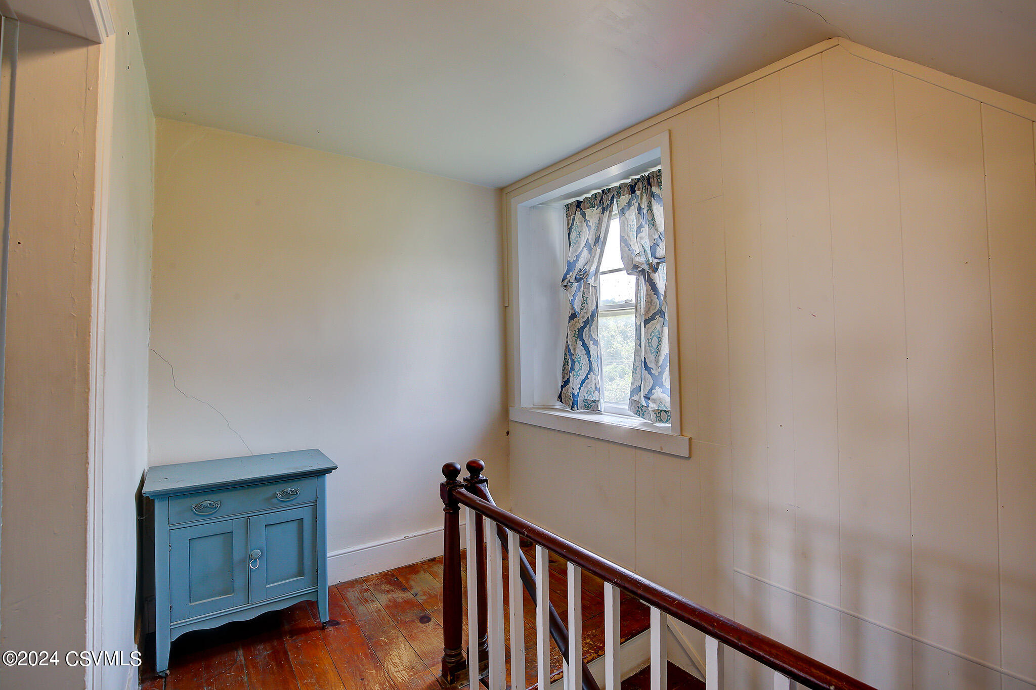 13 Kindt Road Danville, PA 17821 - Photo 30 of 40 Upstairs