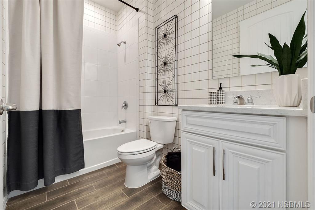 1624 Delphi Way Edgewater, FL 32132 - Photo 10 of 12 Gallery Image 10