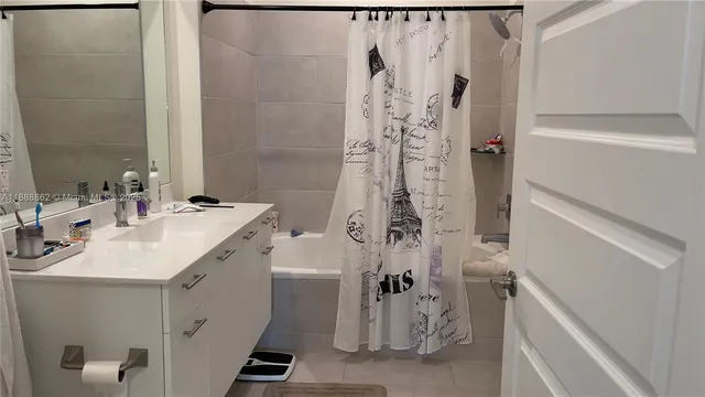 $2,350 | 8363 Northwest 41st Street, Unit A402, Doral, FL 33178