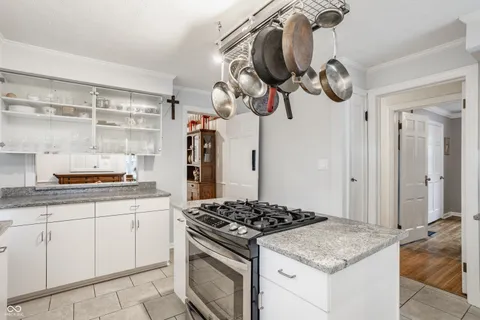 $399,900 | 4615 Boulevard Place, Indianapolis, IN 46208