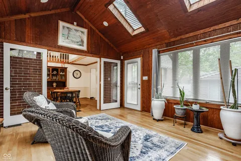 $399,900 | 4615 Boulevard Place, Indianapolis, IN 46208