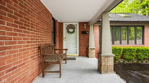 $399,900 | 4615 Boulevard Place, Indianapolis, IN 46208