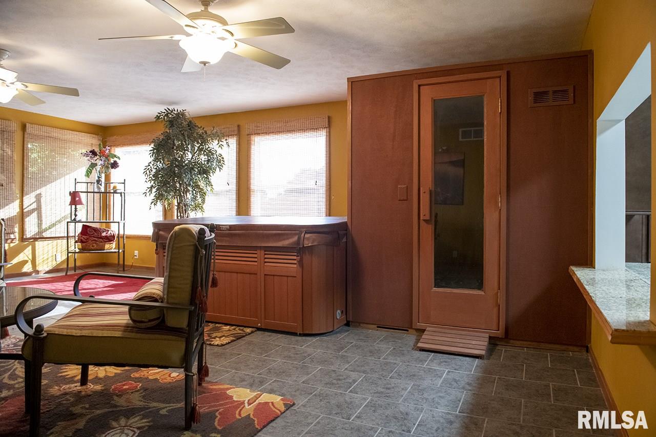 8708 West 1st Street Mapleton, IL 61547 - Photo 20 of 41