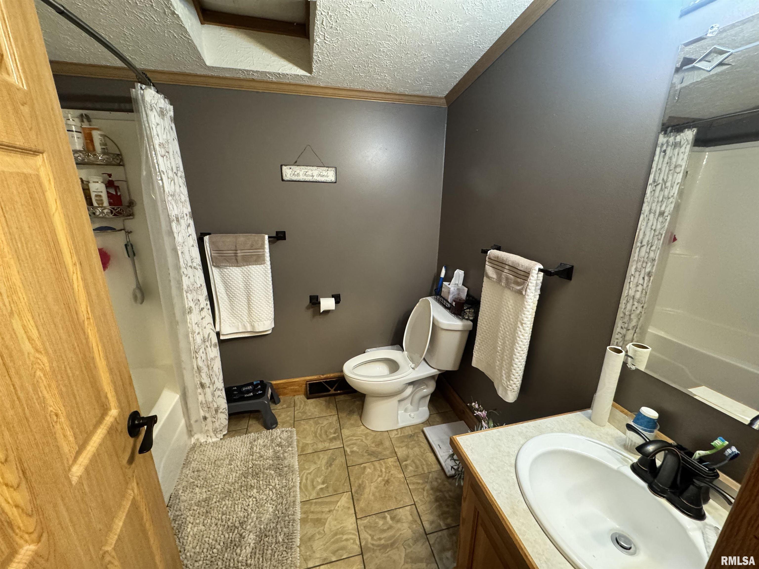 293 East 2700th Street Liberty, IL 62347 - Photo 18 of 47