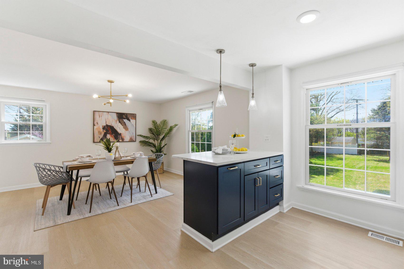 419 Sherwood Road Cockeysville, MD 21030 - Photo 11 of 41