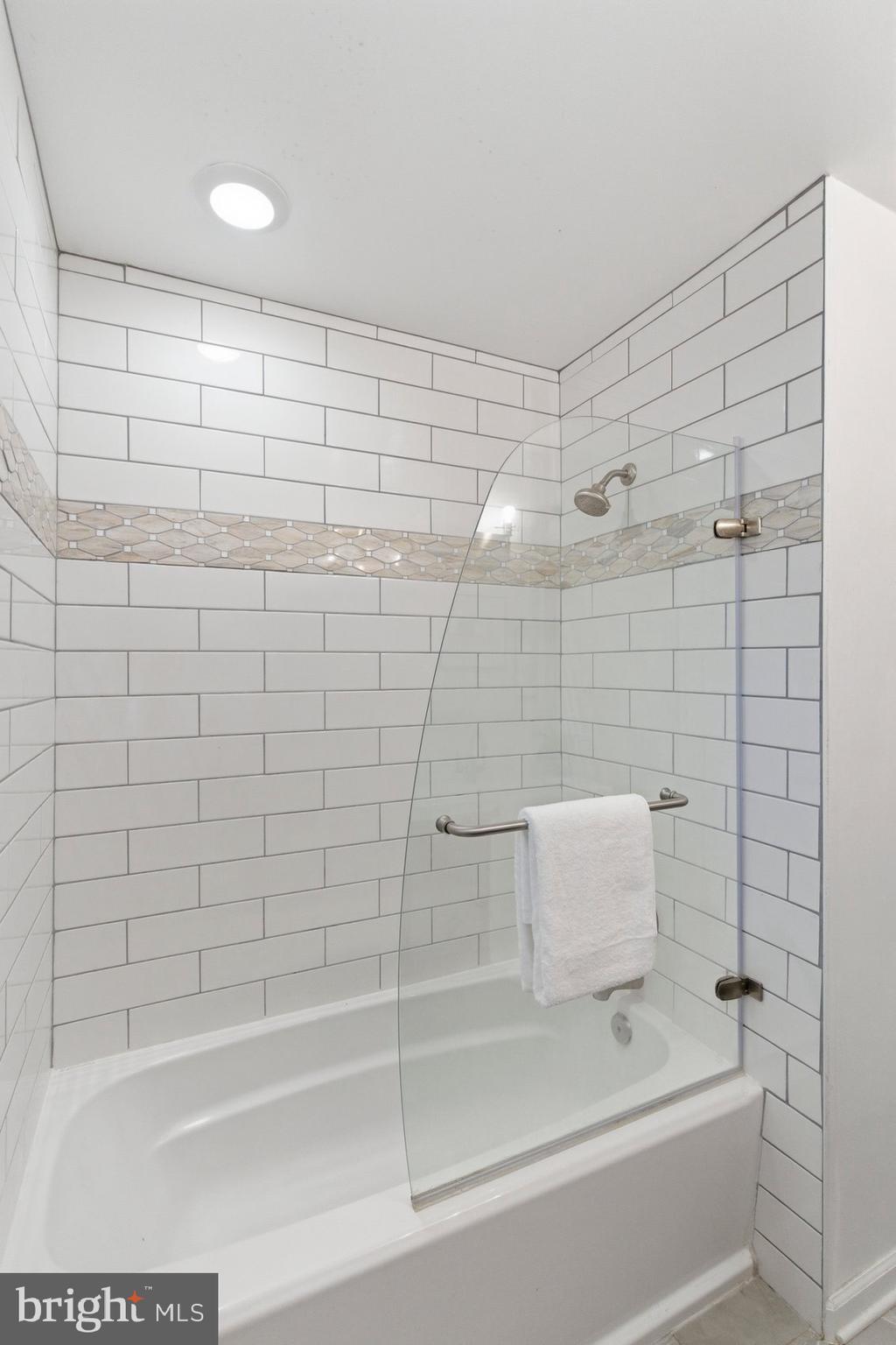 419 Sherwood Road Cockeysville, MD 21030 - Photo 22 of 41