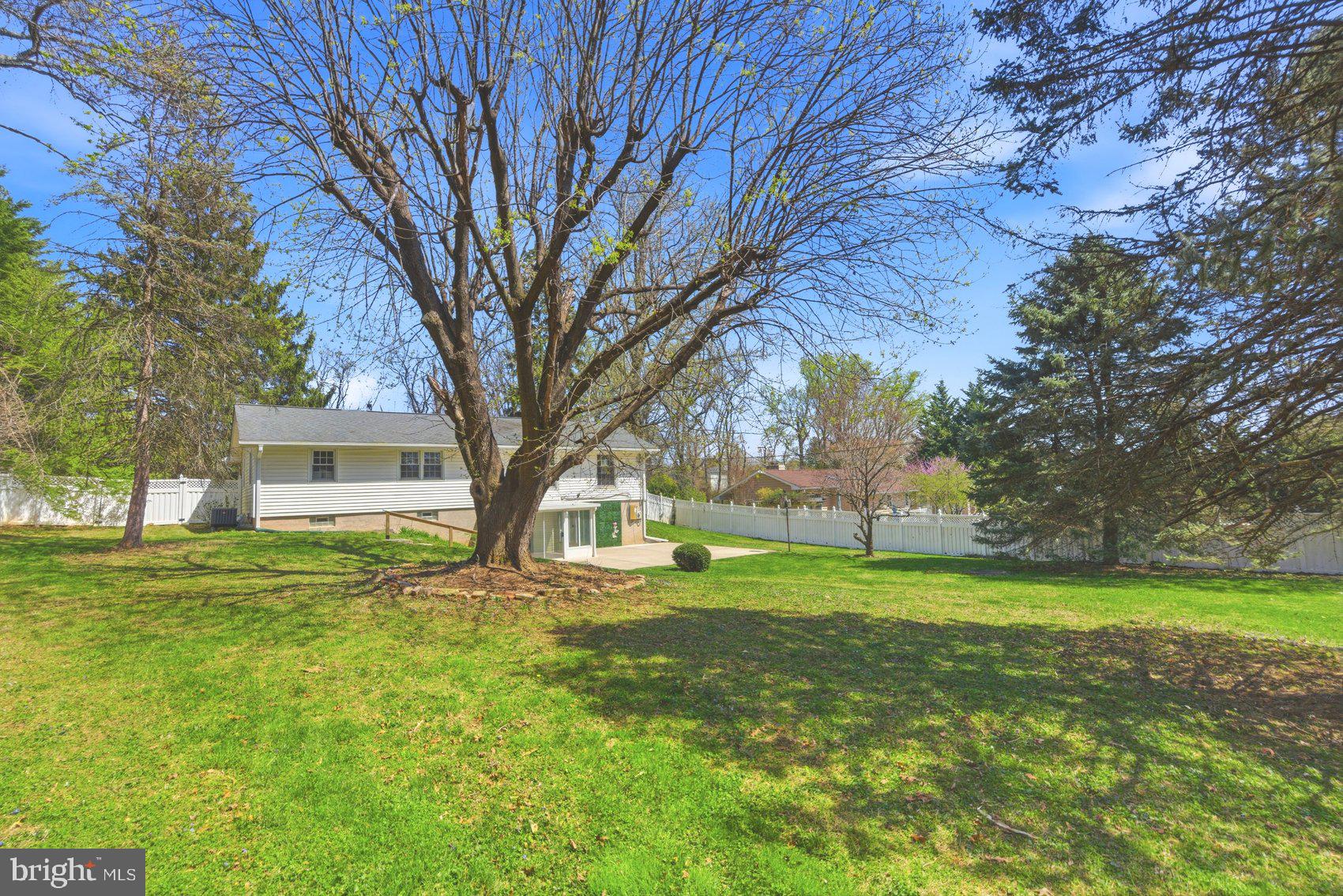 419 Sherwood Road Cockeysville, MD 21030 - Photo 39 of 41