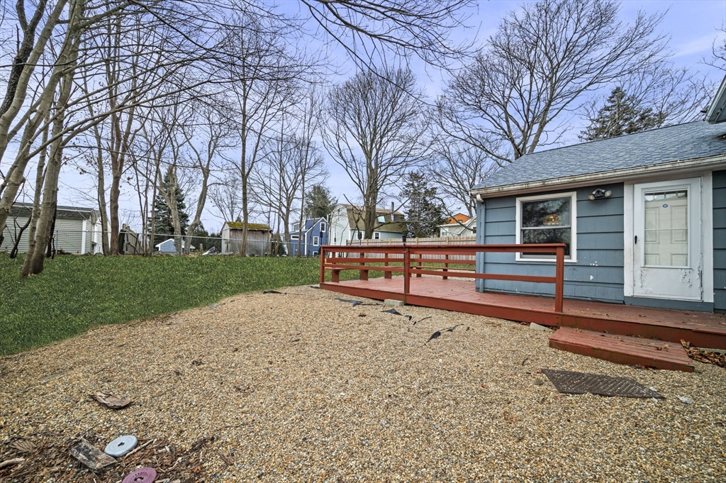 23 Hillcrest Road Marblehead, MA 01945 - Photo 5 of 28