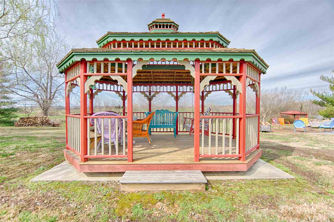 2055 South Center Road Boonville, IN 47601 - Photo 27 of 36