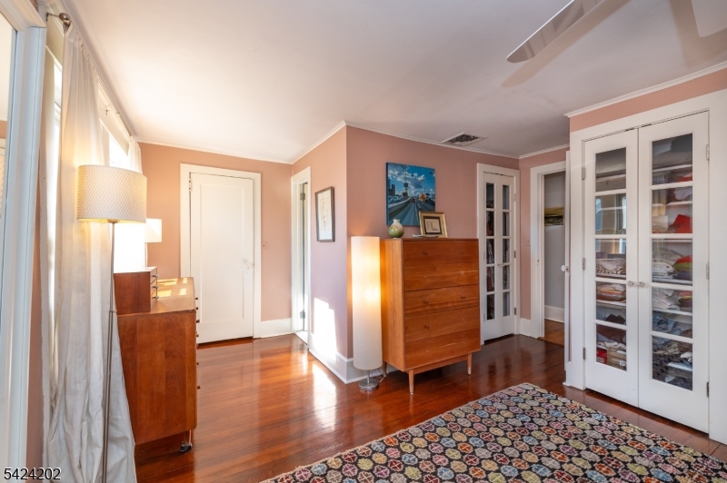 105 Durand Road Maplewood, NJ 07040 - Photo 28 of 50