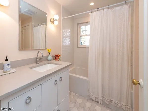 $1,550,000 | 105 Durand Road, Maplewood, NJ 07040