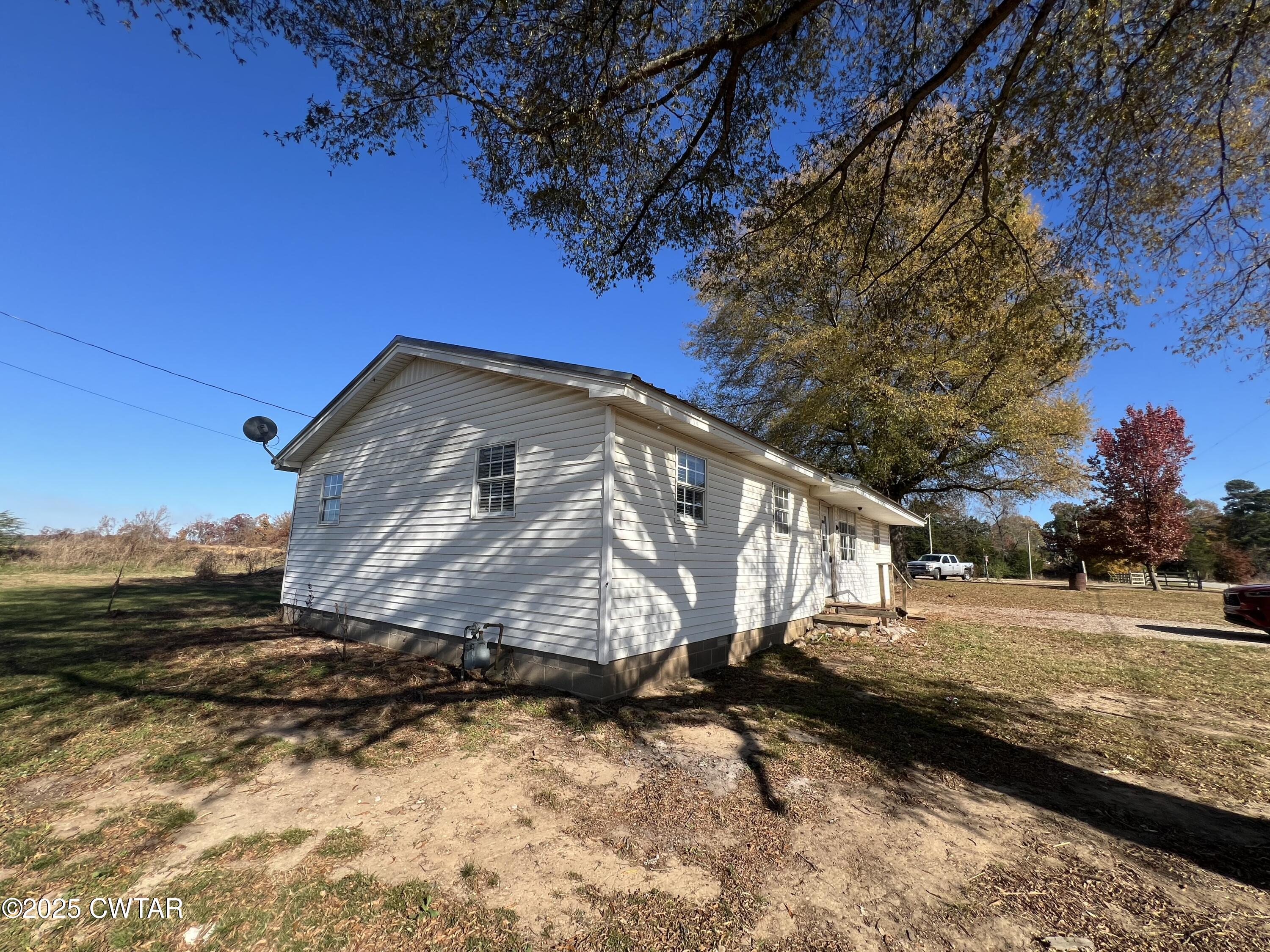 190 Old Stage Road Adamsville, TN 38310 - Photo 14 of 37 IMG_4600