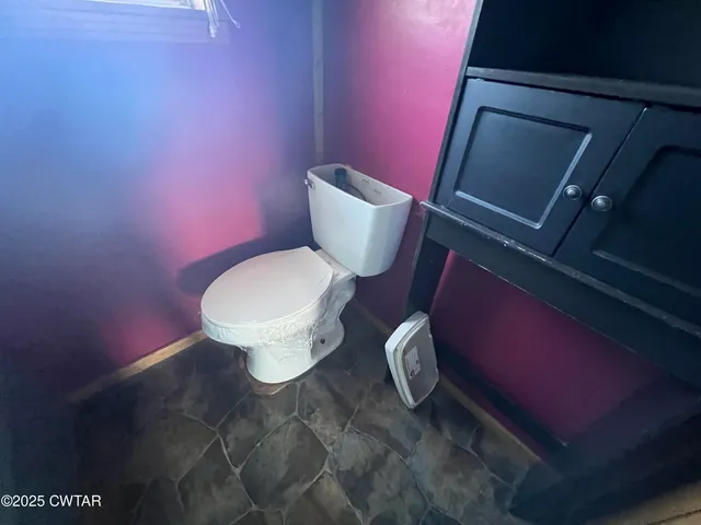 $48,000 | 190 Old Stage Road, Adamsville, TN 38310