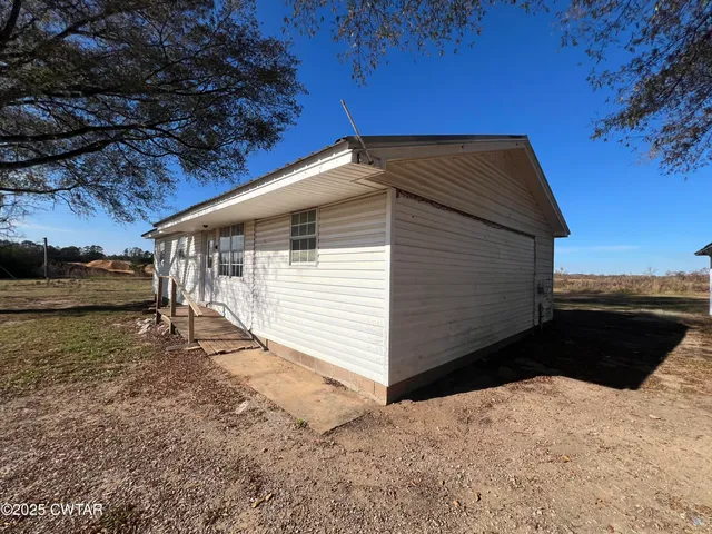 $48,000 | 190 Old Stage Road, Adamsville, TN 38310