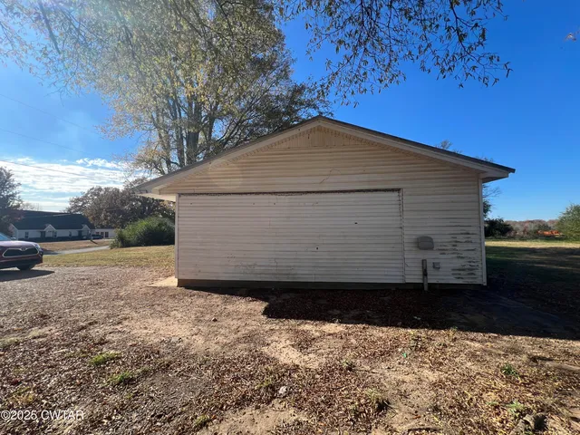 $48,000 | 190 Old Stage Road, Adamsville, TN 38310