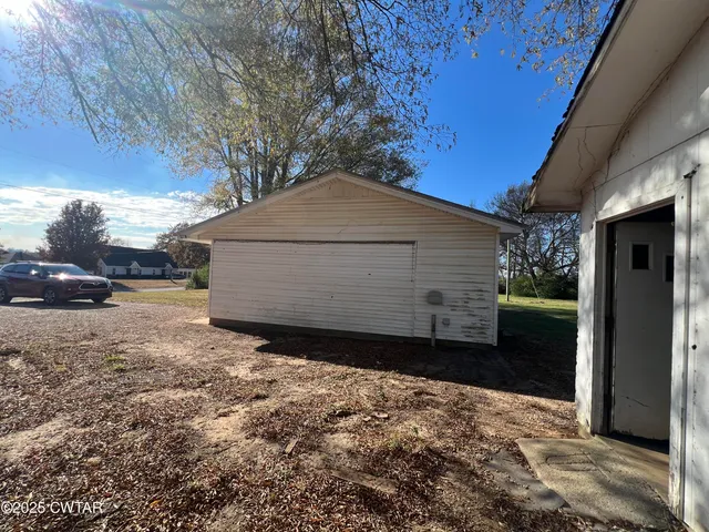 $48,000 | 190 Old Stage Road, Adamsville, TN 38310