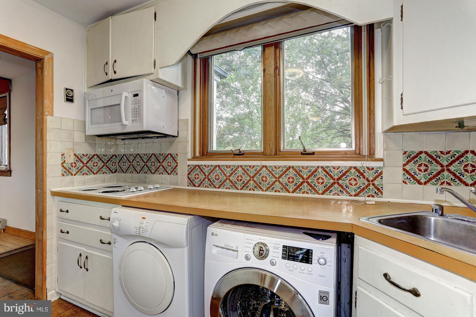 17 Ridge Road, Unit E Greenbelt, MD 20770 - Photo 14 of 24 Kitchen