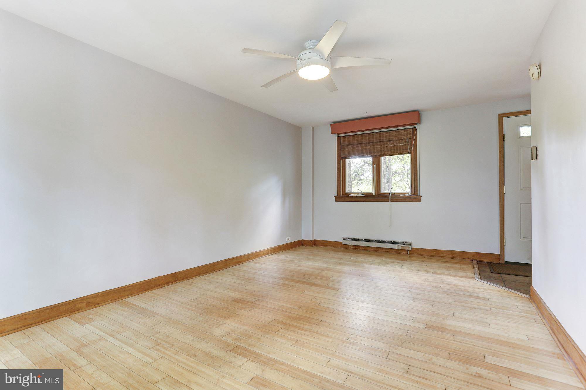 17 Ridge Road, Unit E Greenbelt, MD 20770 - Photo 7 of 24 Living Room