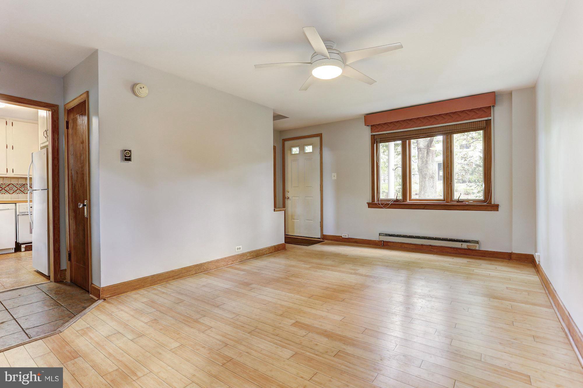17 Ridge Road, Unit E Greenbelt, MD 20770 - Photo 8 of 24 Living Room